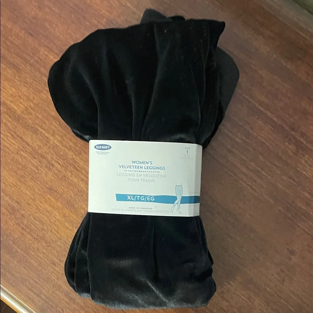 NWT Old Navy Black Women's Velveteen Leggings - XL (16-18) - Picture 1 of 3